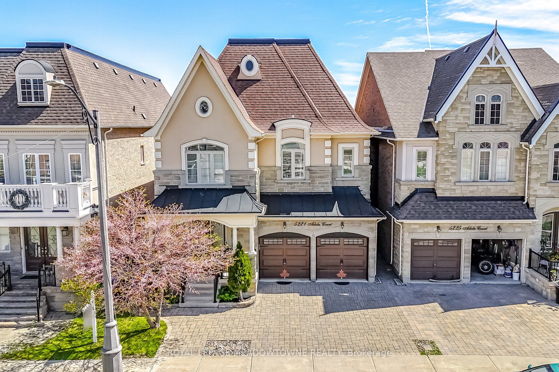5221 Adobe Court