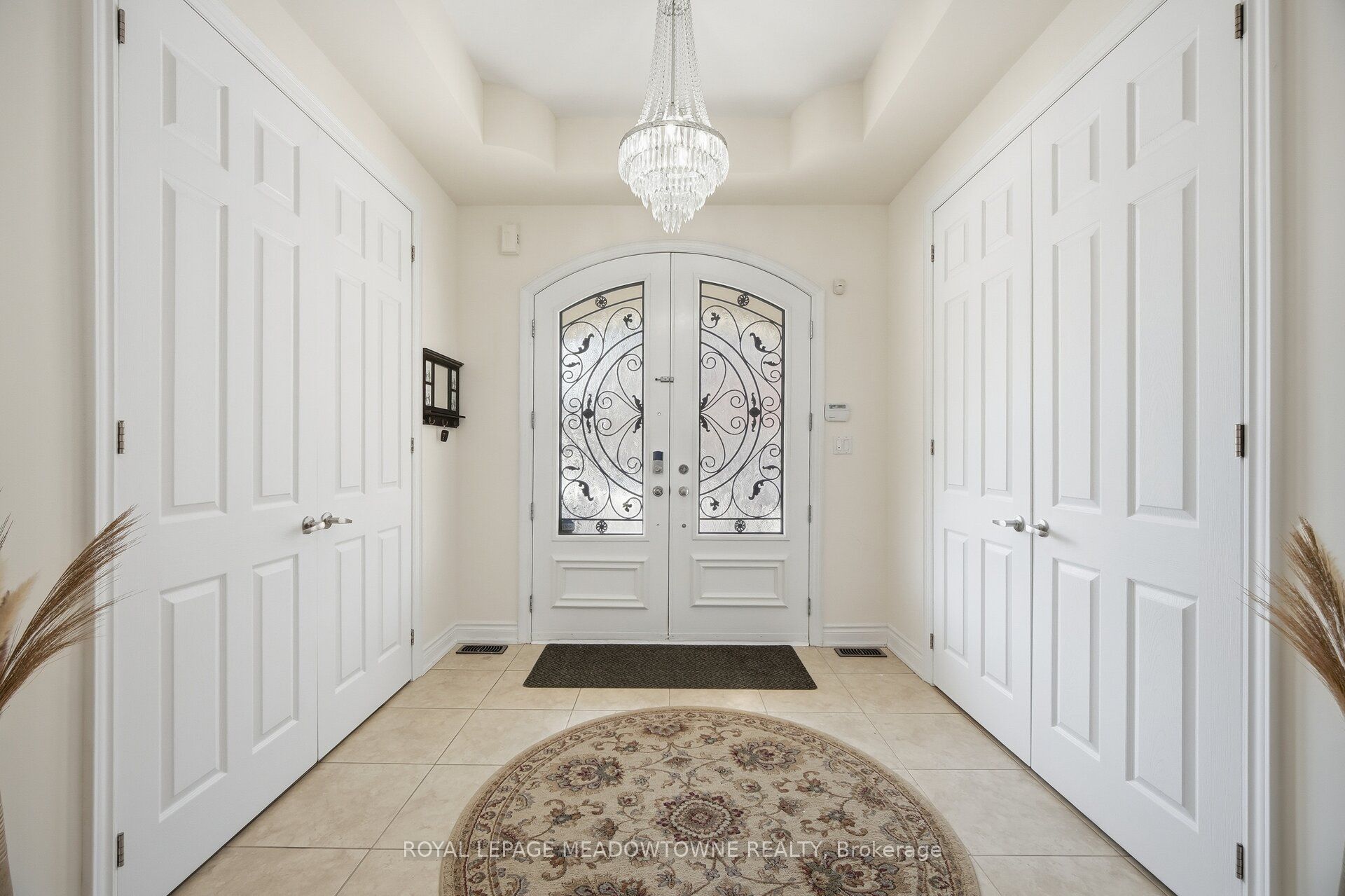 5221 Adobe Court