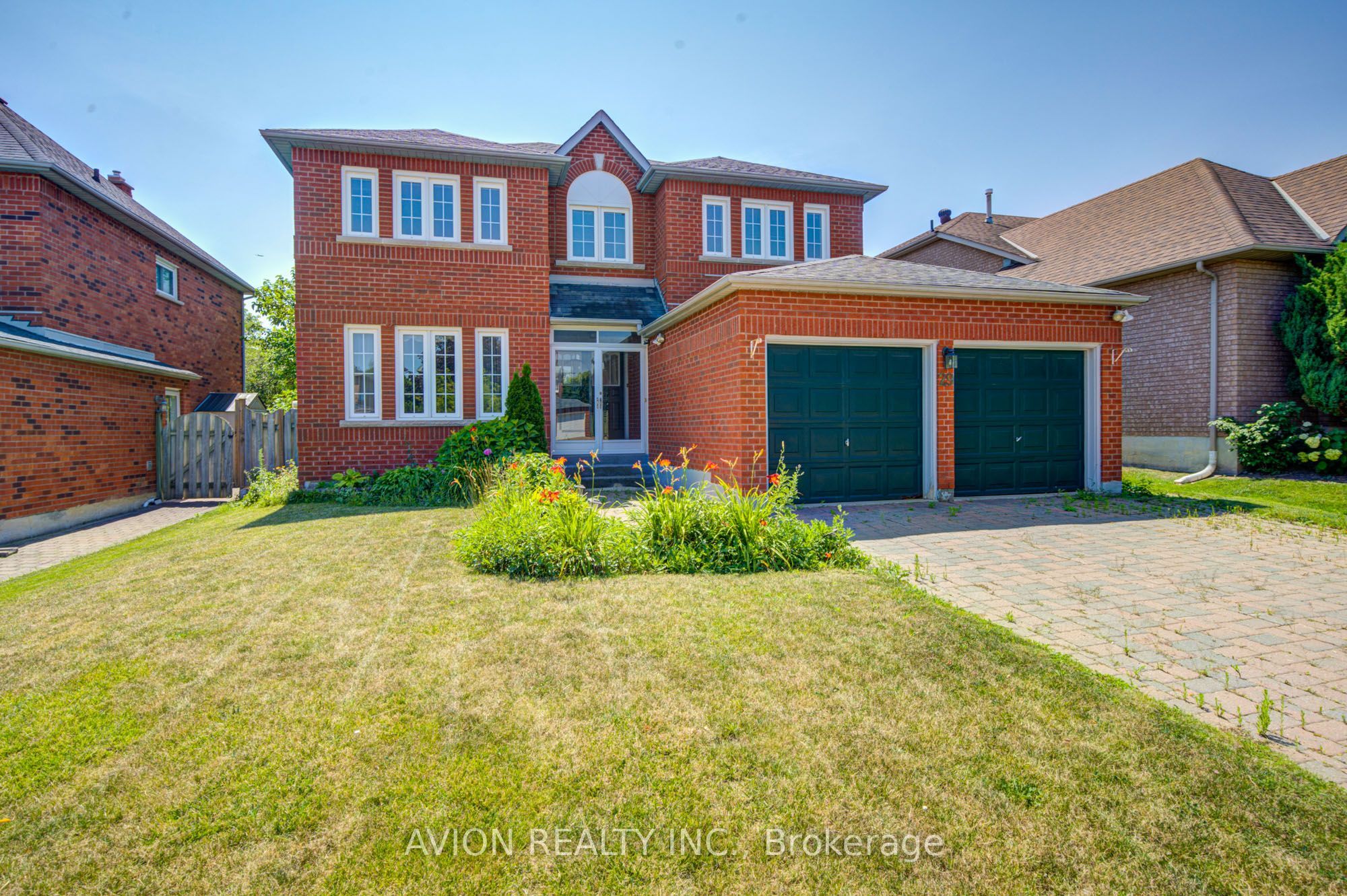 29 Charrington Crescent