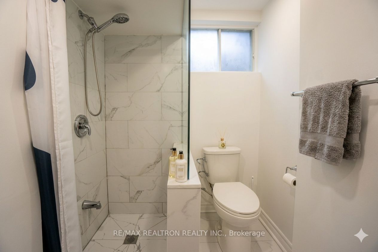 3 Evergreen Crescent