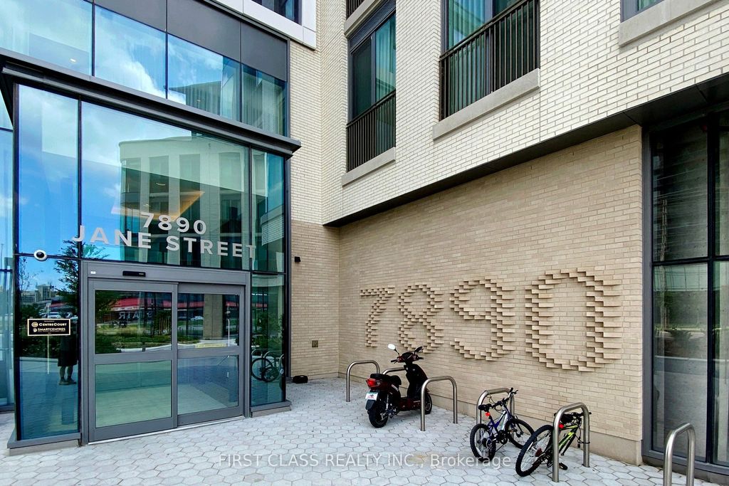 Photo of 7890 Jane Street #1902, Vaughan, ON L4K 0K9 (MLS # N12846232)