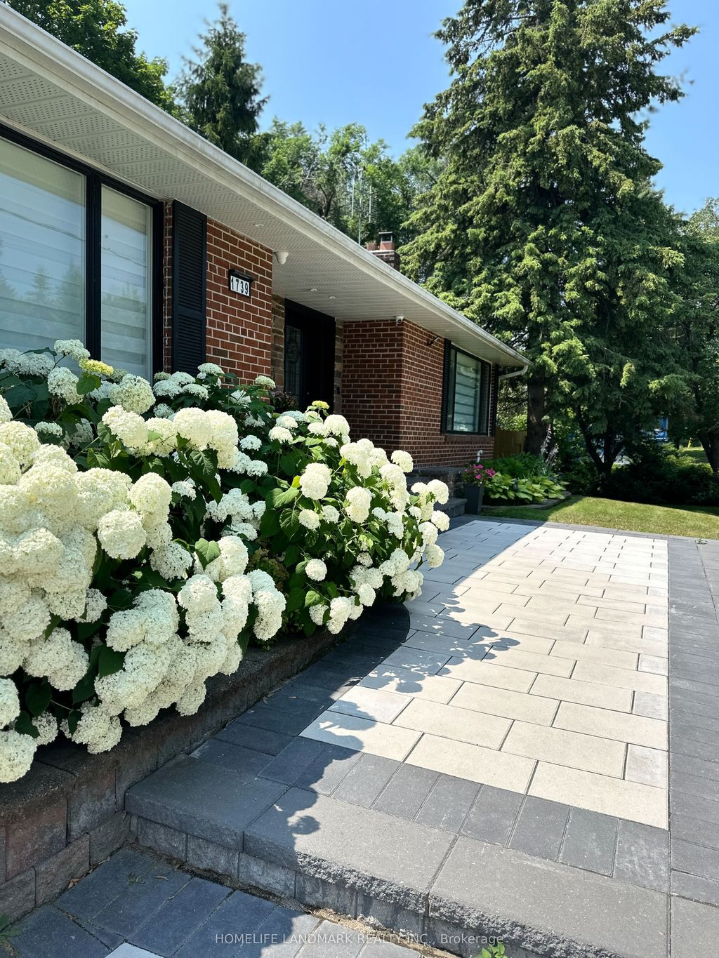 Photo of 1739 Mount Albert Road, East Gwillimbury, ON L0G 1V0 (MLS # N12979088)