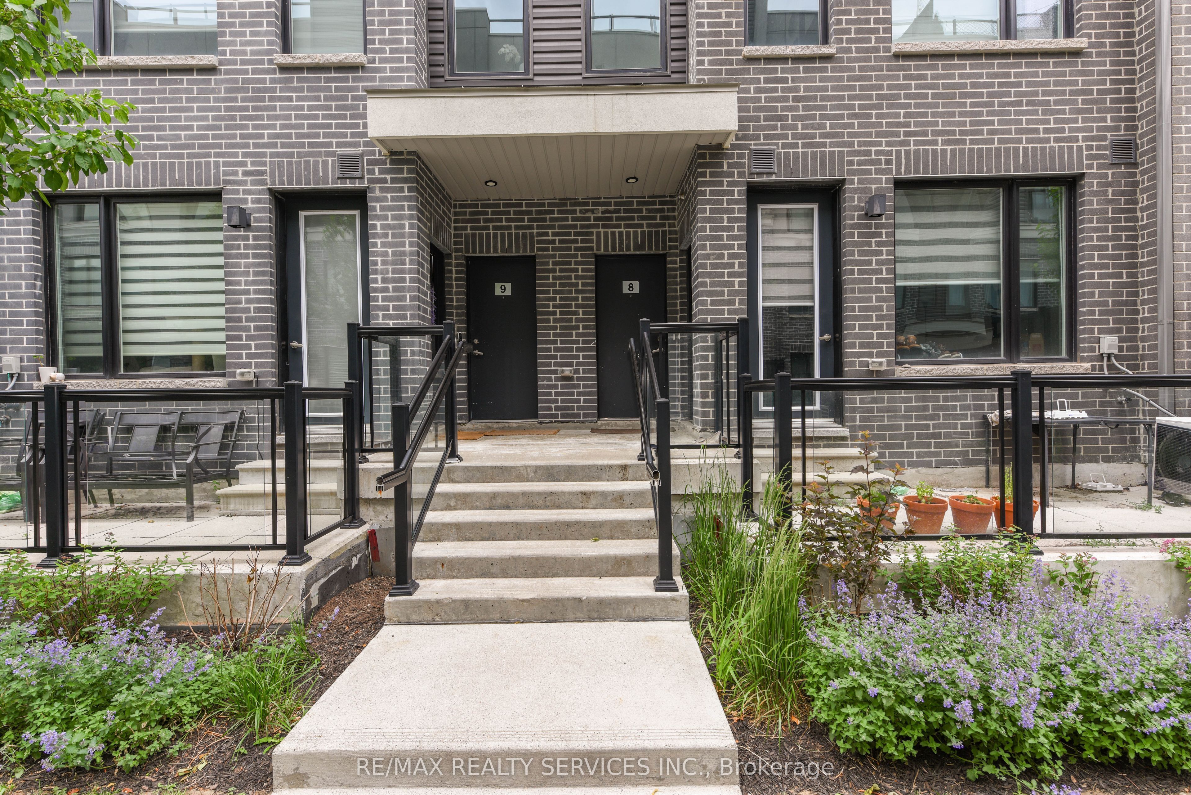 3476 Widdicombe Way 8