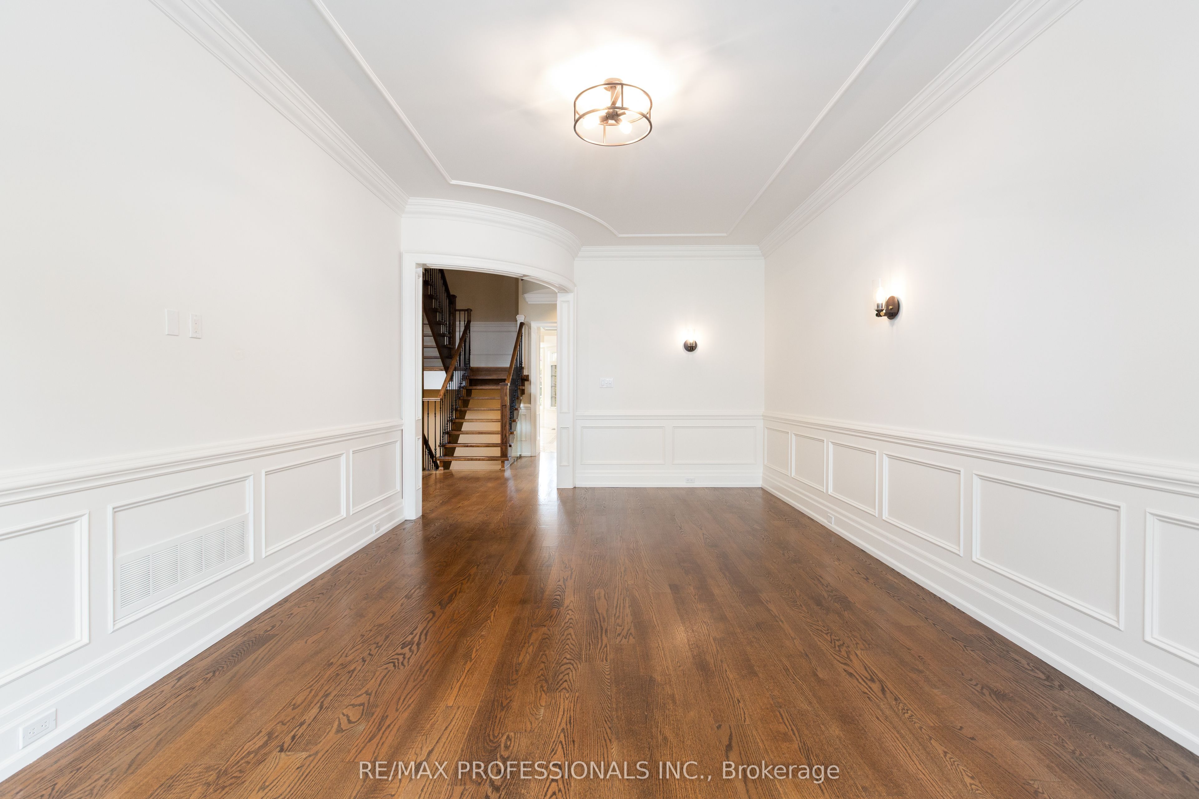 191 Edenbridge Drive