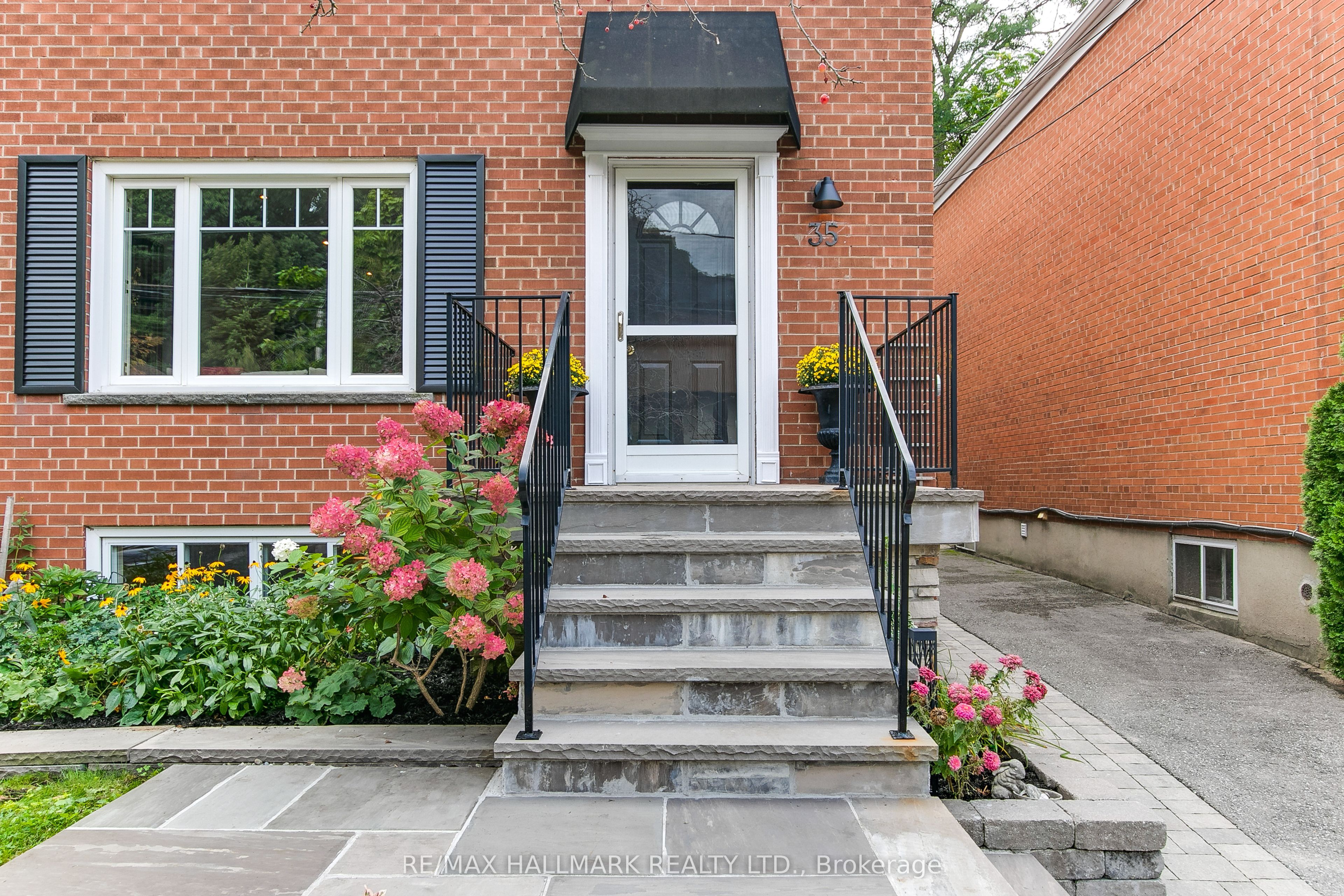 35 Love Crescent