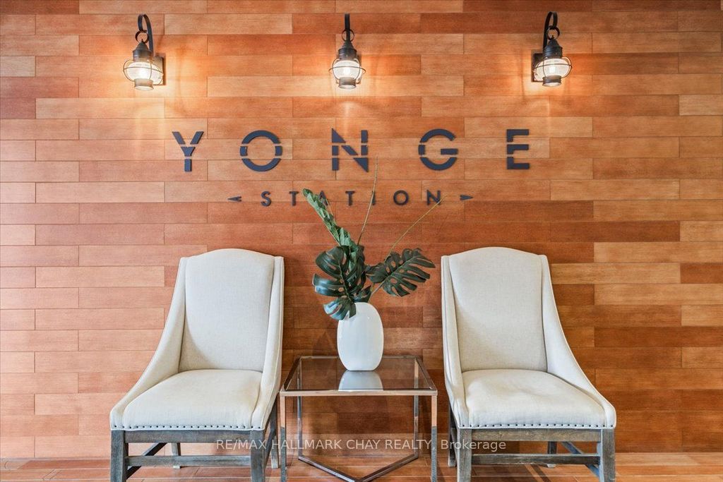 Photo of 720 Yonge Street #306, Barrie, ON L9J 0G9 (MLS # S12906892)