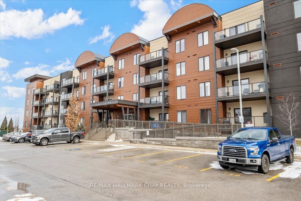 Photo of 720 Yonge Street #306, Barrie, ON L9J 0G9 (MLS # S12906892)