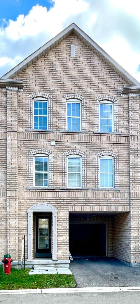 2280 Baronwood Drive 91 Oakville ON L6M 0K4