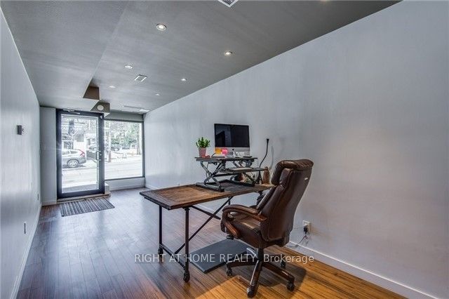 2359 Queen Street E 2