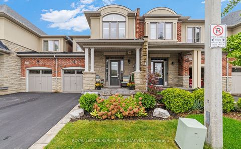 Photo of 37 Diamond Leaf Lane, Halton Hills, ON L7G 0G7 (MLS # W12469508)