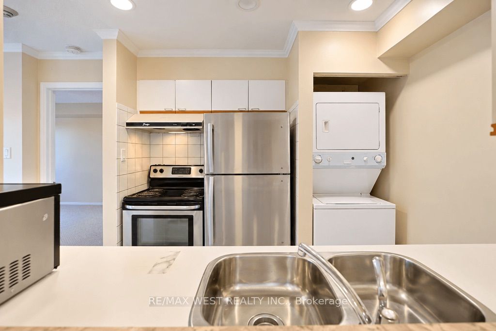 65 Trailwood Drive 233