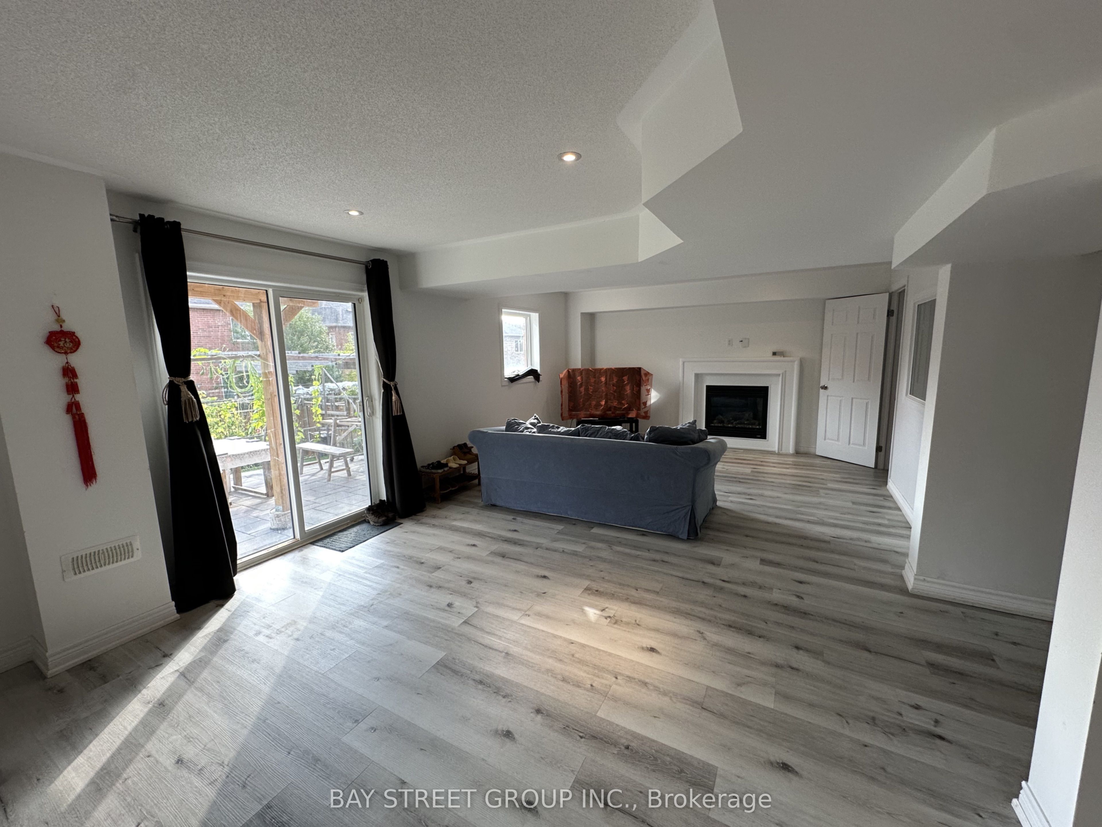 196 Colesbrook Road