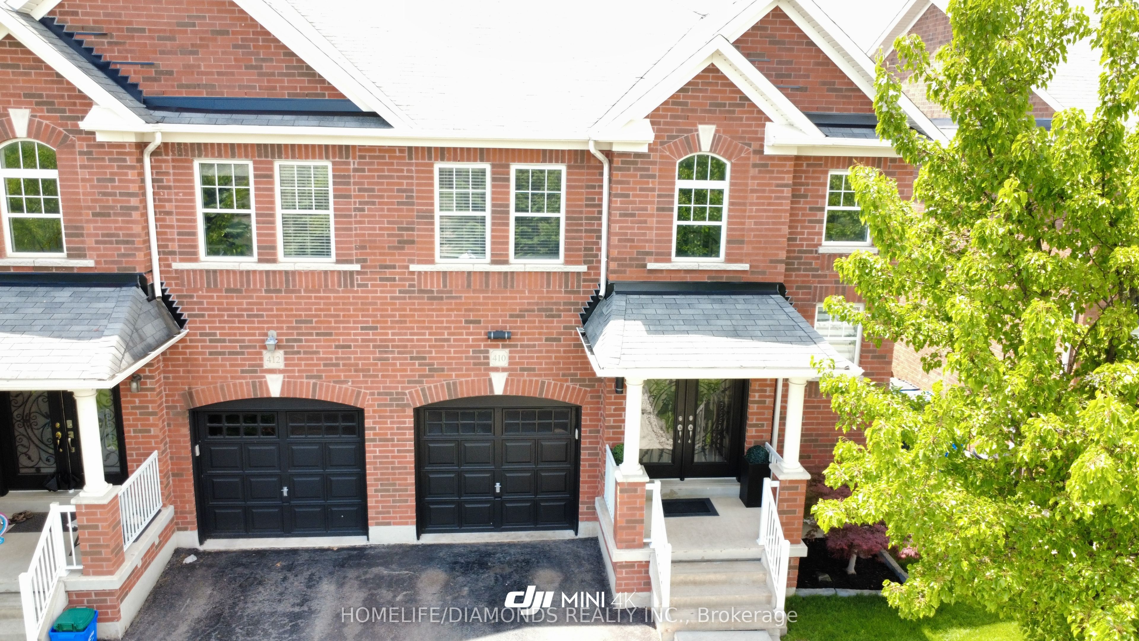 410 DUNCAN Lane