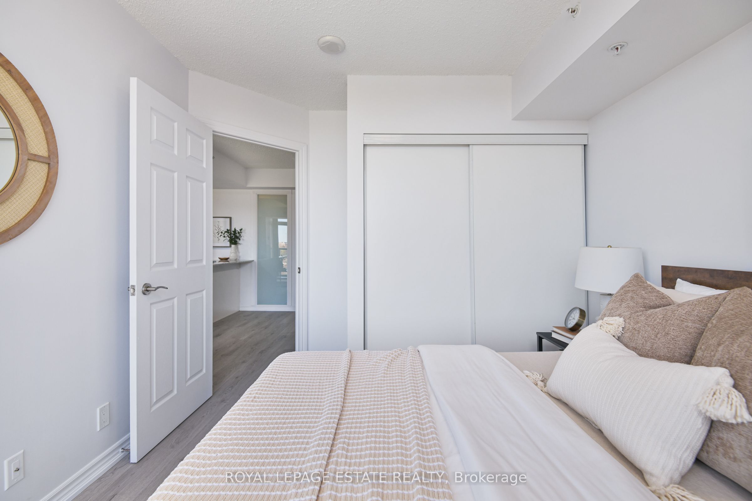 280 Donlands Avenue 505