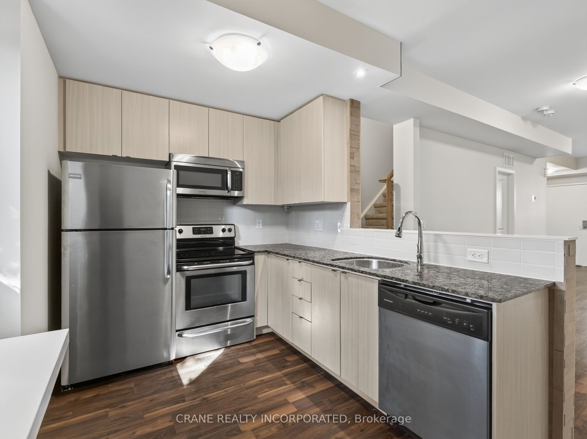 400 Hopewell Avenue 108