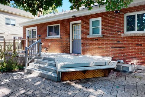 2221 Ghent Avenue Burlington ON L7R 1Y6