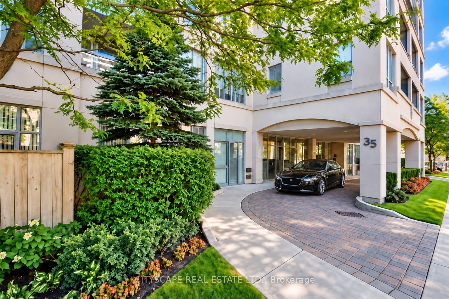 35 Merton Street 211