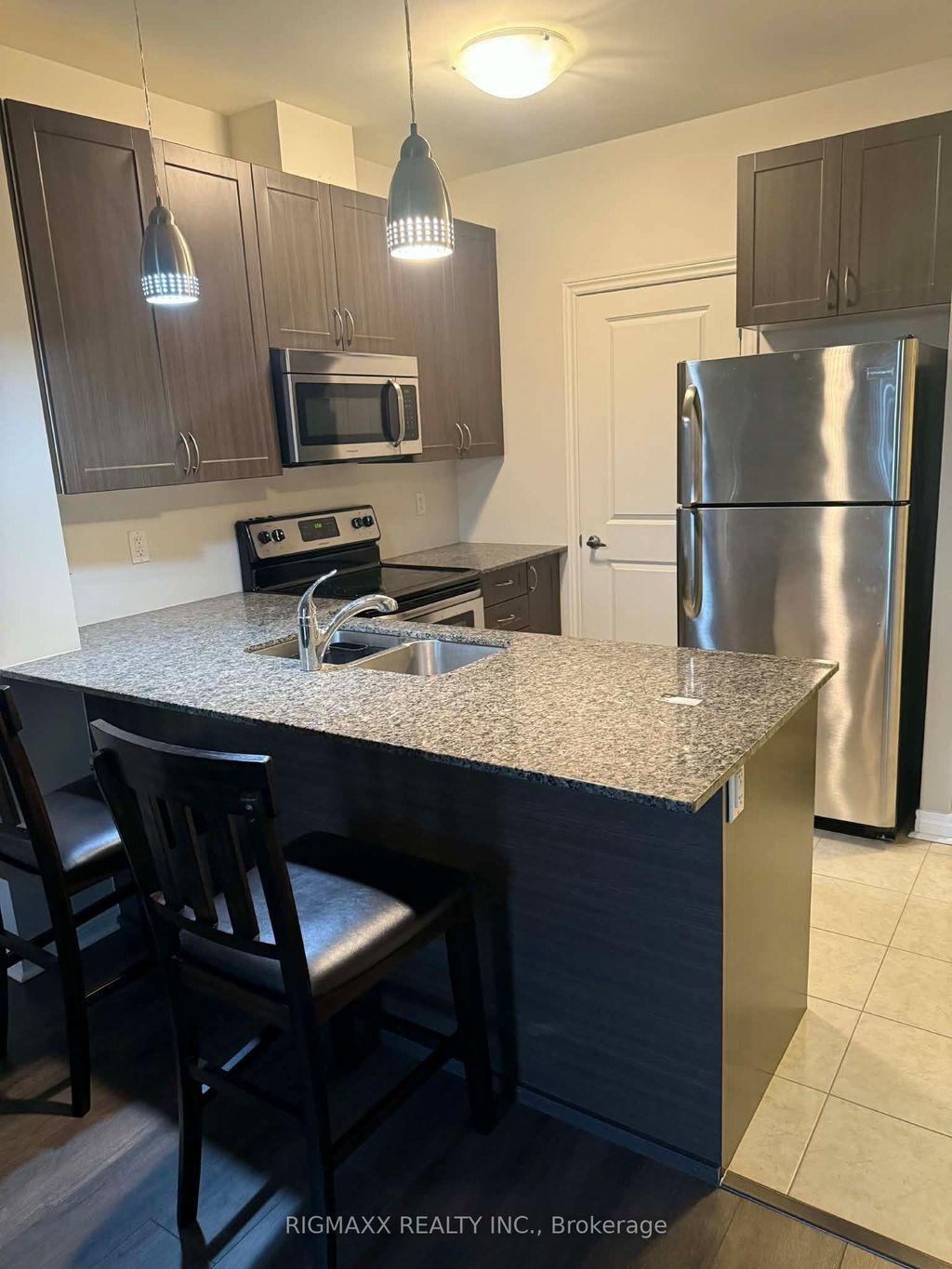 Photo of 33 Whitmer Street #222, Milton, ON L9T 0R5 (MLS # W13063442)