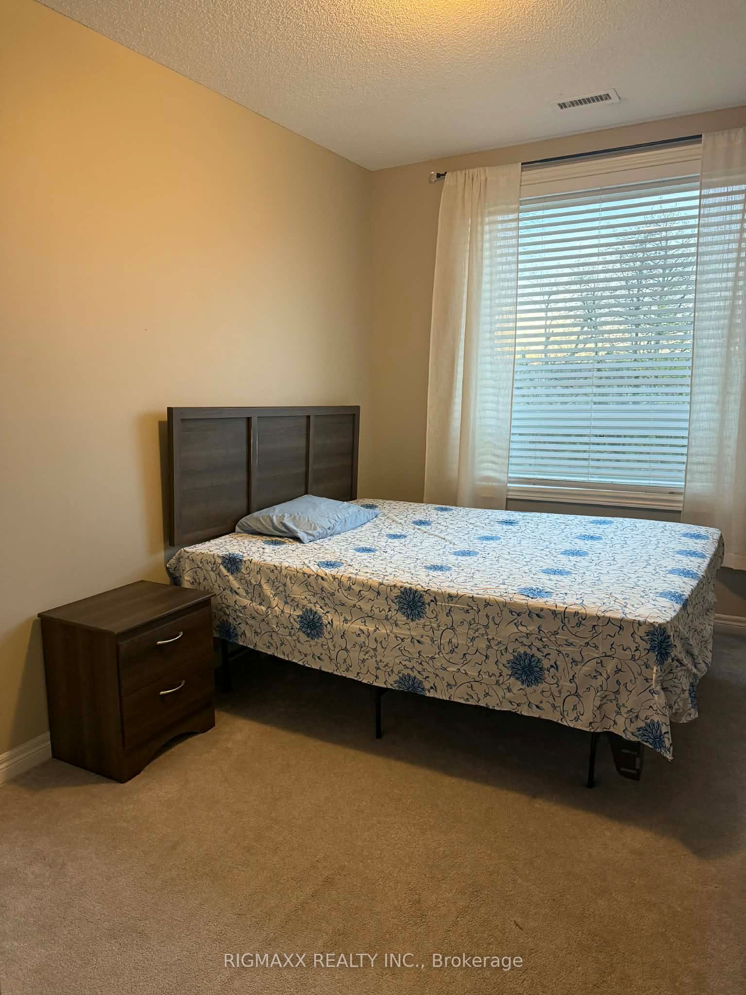 33 Whitmer Street 222