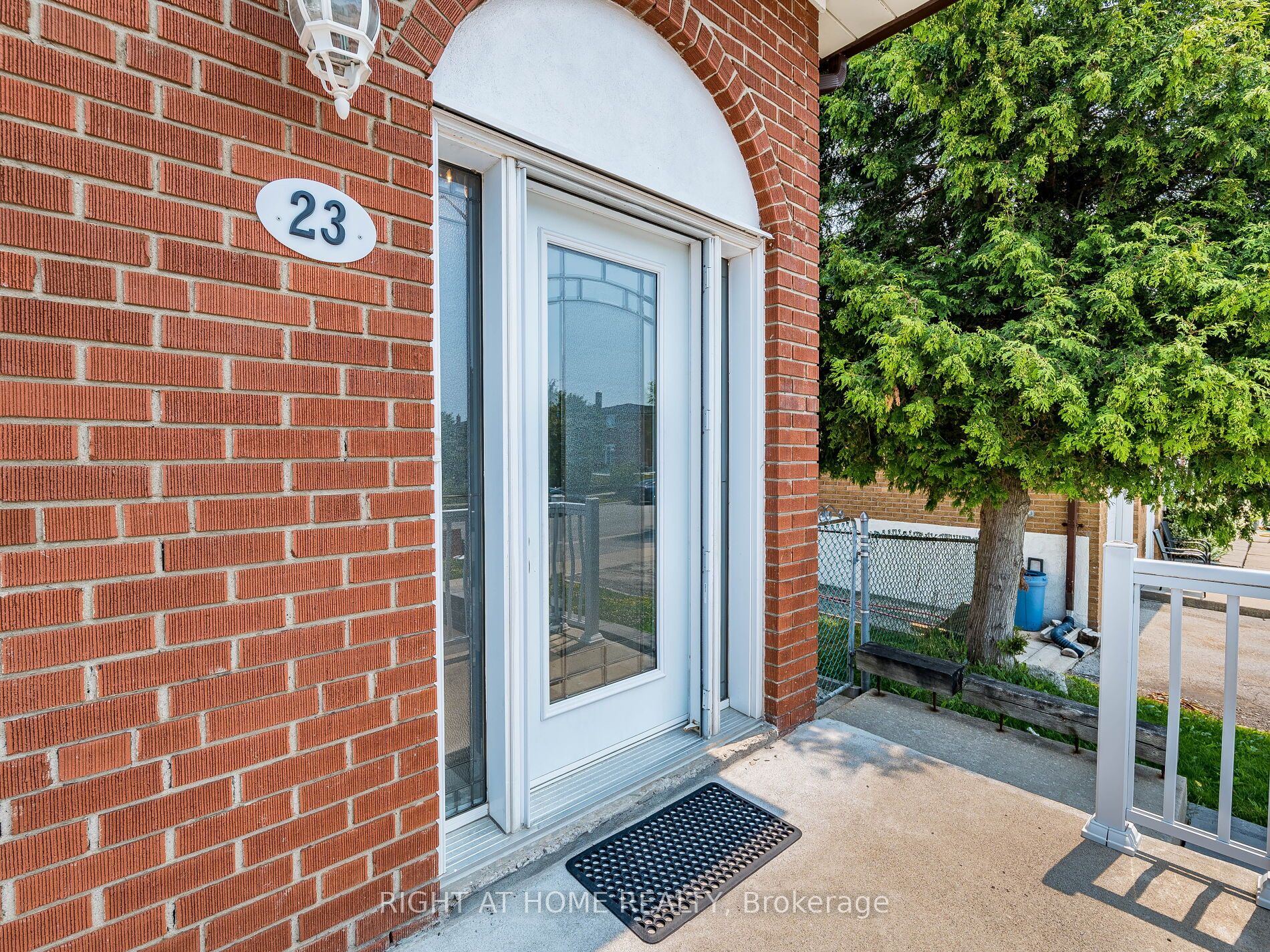 23 North Humber Drive