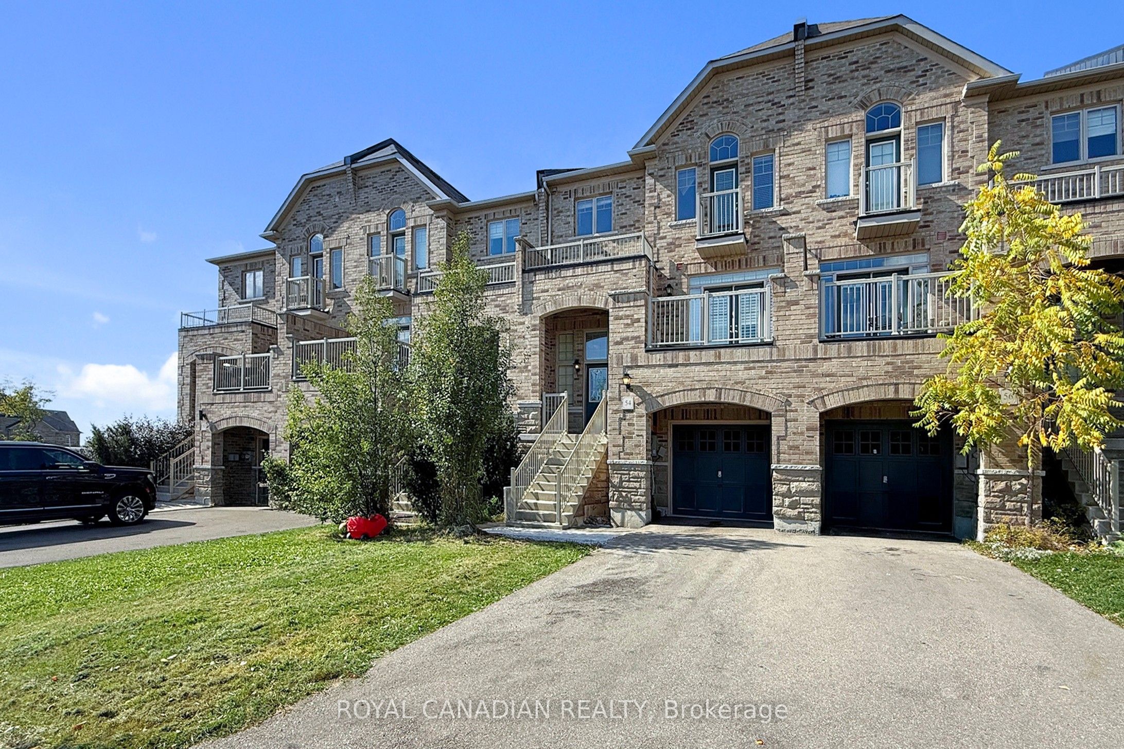 54 Chesterwood Crescent