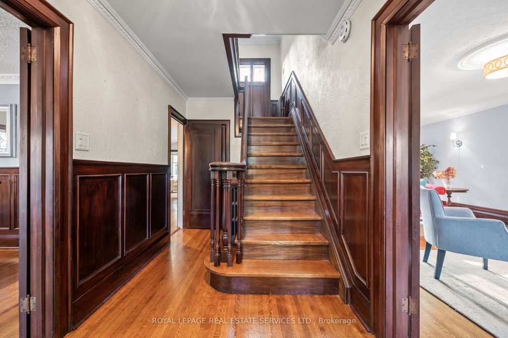 Photo of 64 Grenview Boulevard N, Toronto, ON M8X 2K4 (MLS # W12452830)