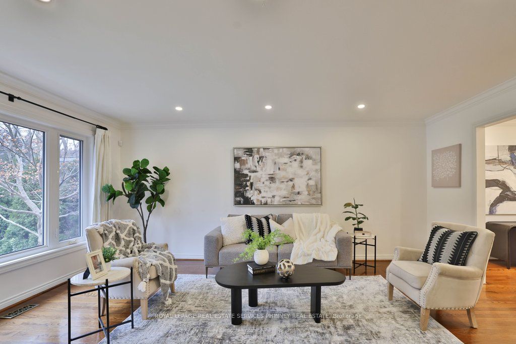 1863 Friar Tuck Court