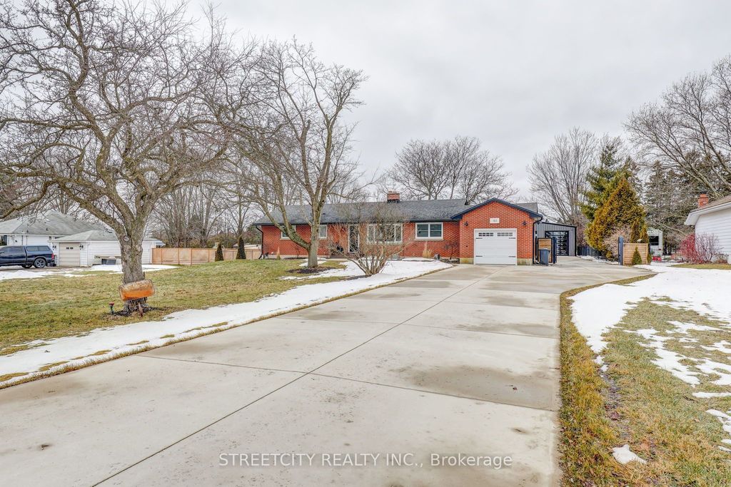 Photo of 183 Centennial Avenue, Central Elgin, ON N5R 5B3 (MLS # X12809632)