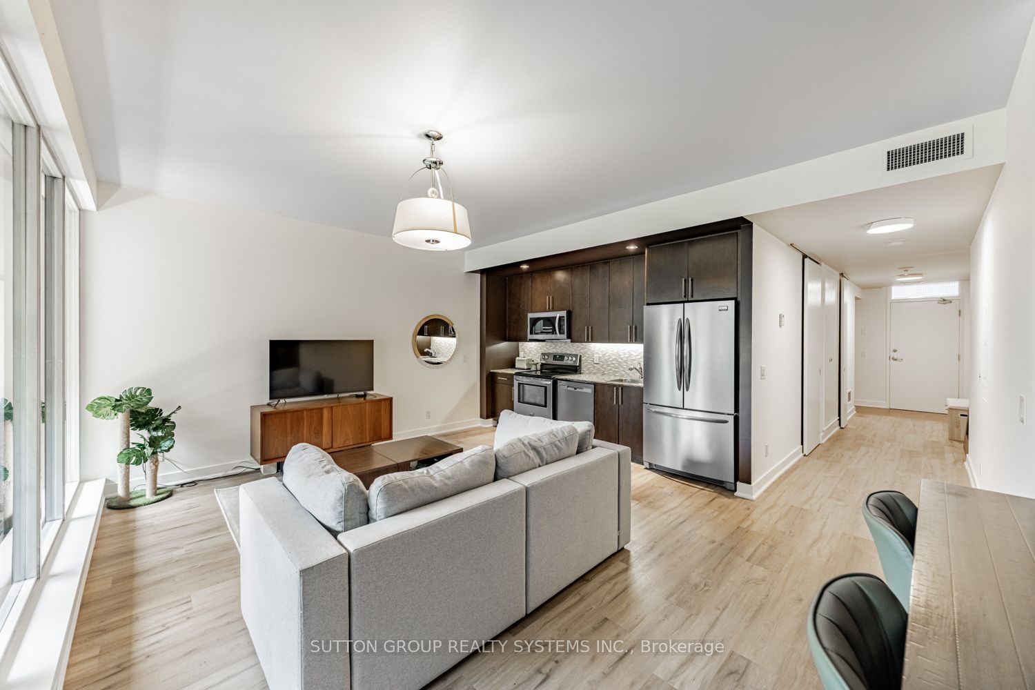 25 Ritchie Avenue 310