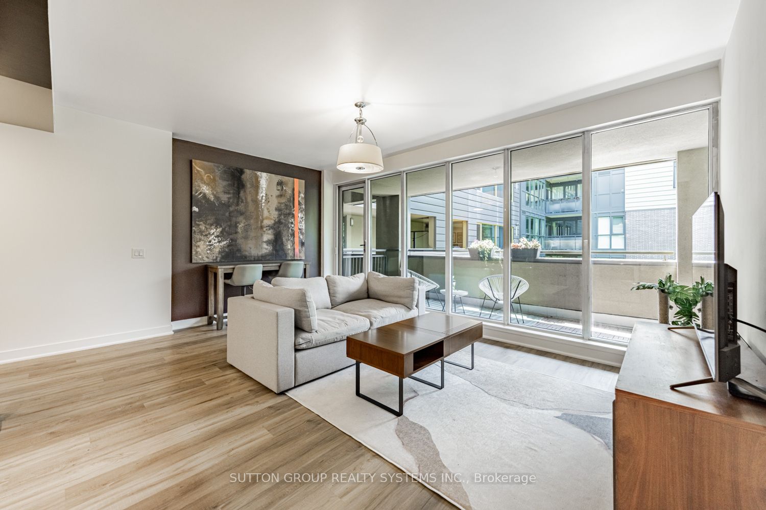 25 Ritchie Avenue 310