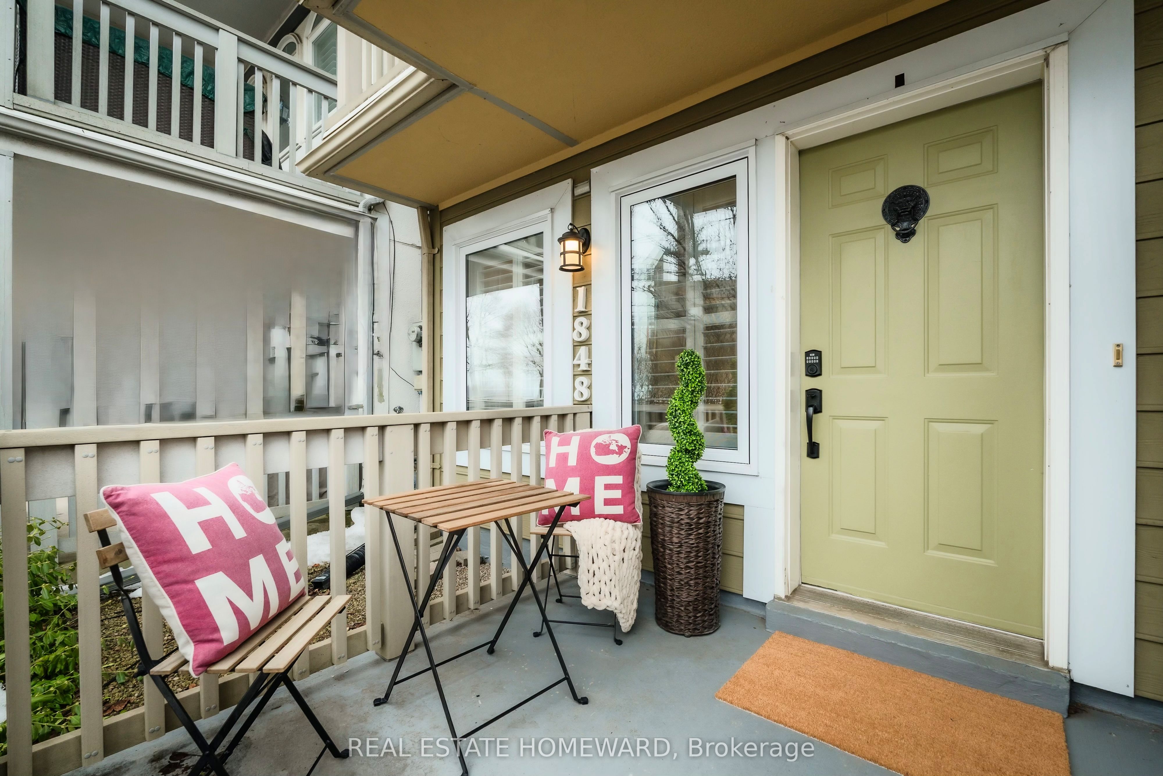 1848 Lake Shore Boulevard E