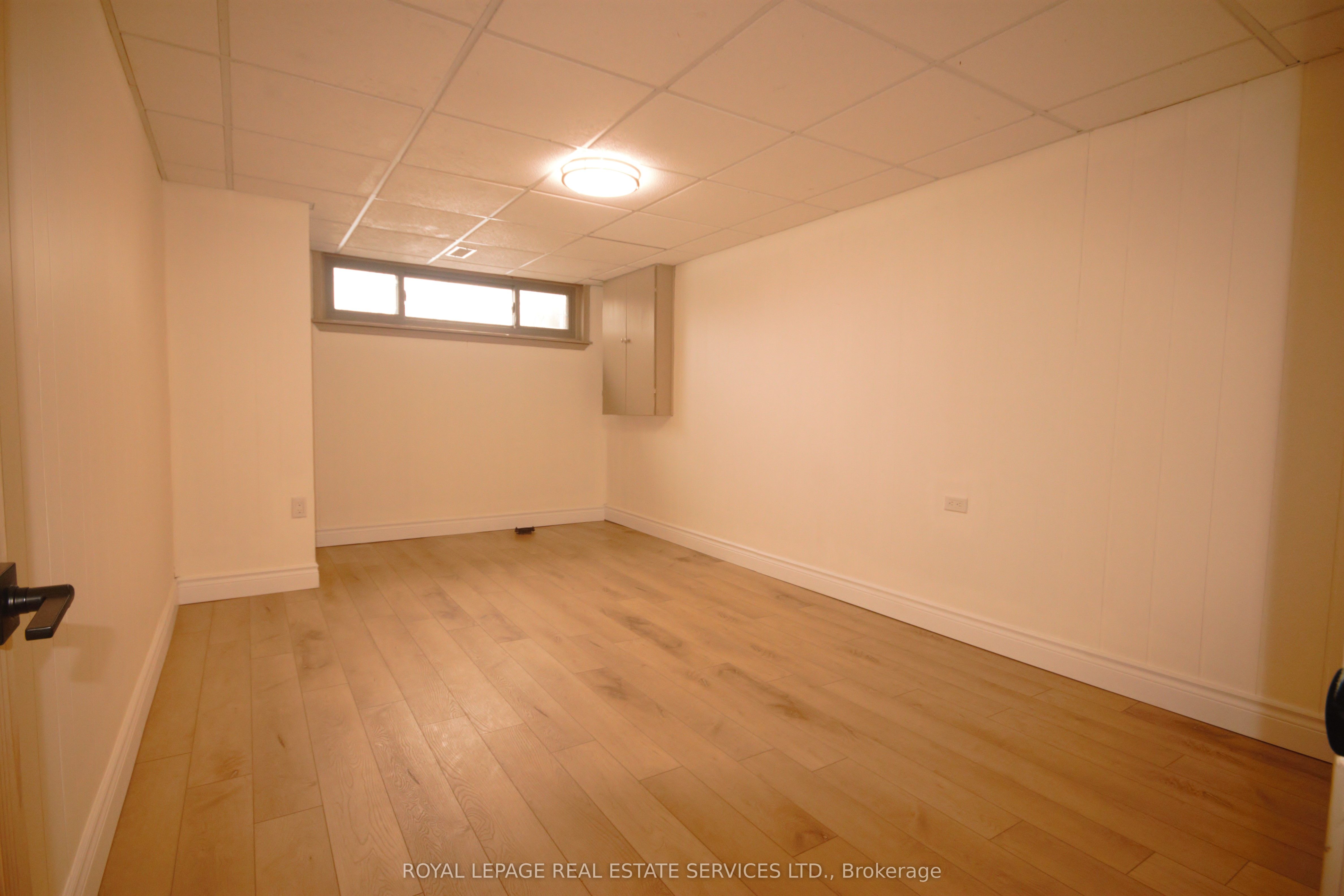 3 Littlewood Crescent Lower