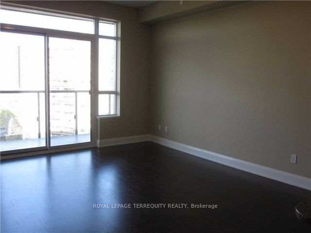 25 FONTENAY Court S 1006