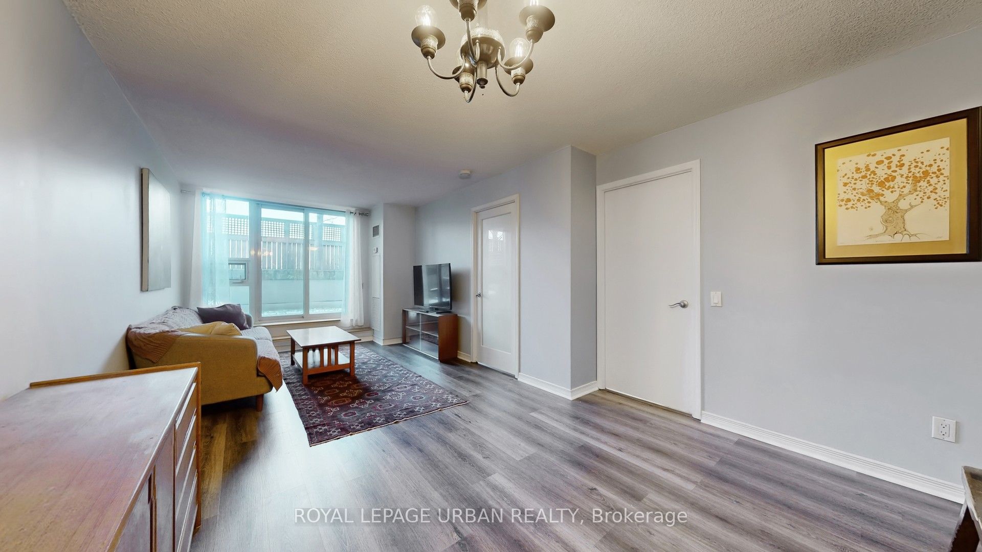 60 Heintzman Street 428
