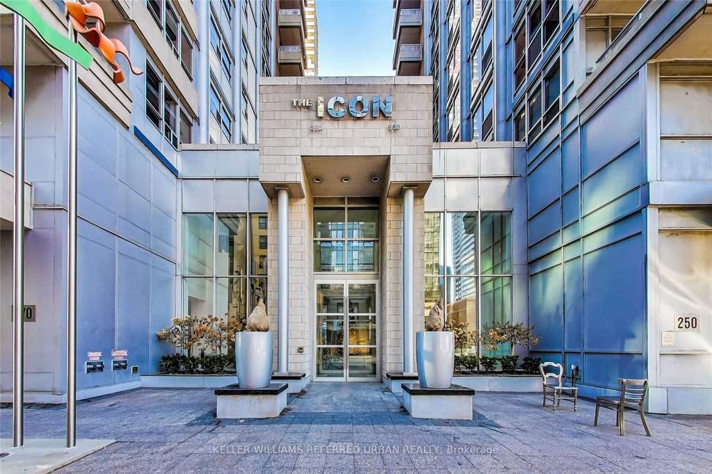 Photo of 250 Wellington Street W #339, Toronto, ON M5V 3P6 (MLS # C13702382)