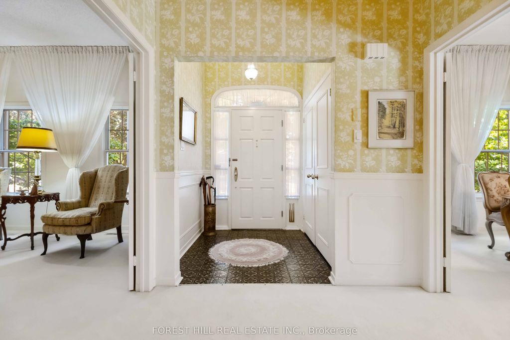 Photo of 5 Ames Gate, Toronto, ON M3B 3C3 (MLS # C12477870)