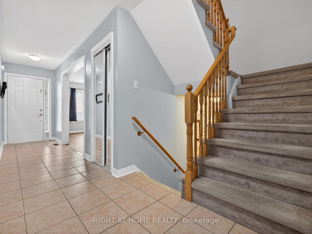 Photo of 349 Wood Duck Lane, Newmarket, ON L3X 2X8 (MLS # N12781668)