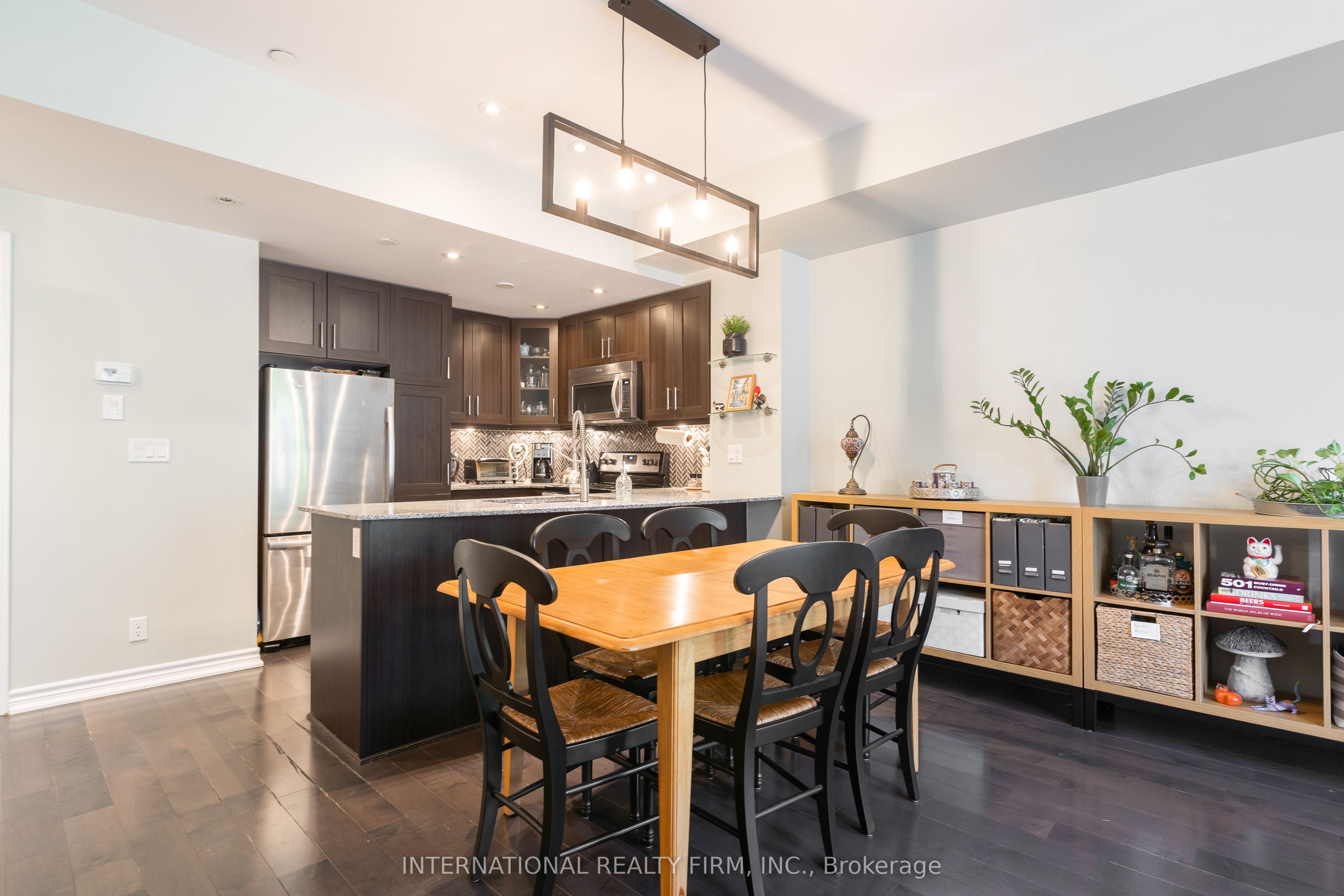 30 Carnation Avenue 99