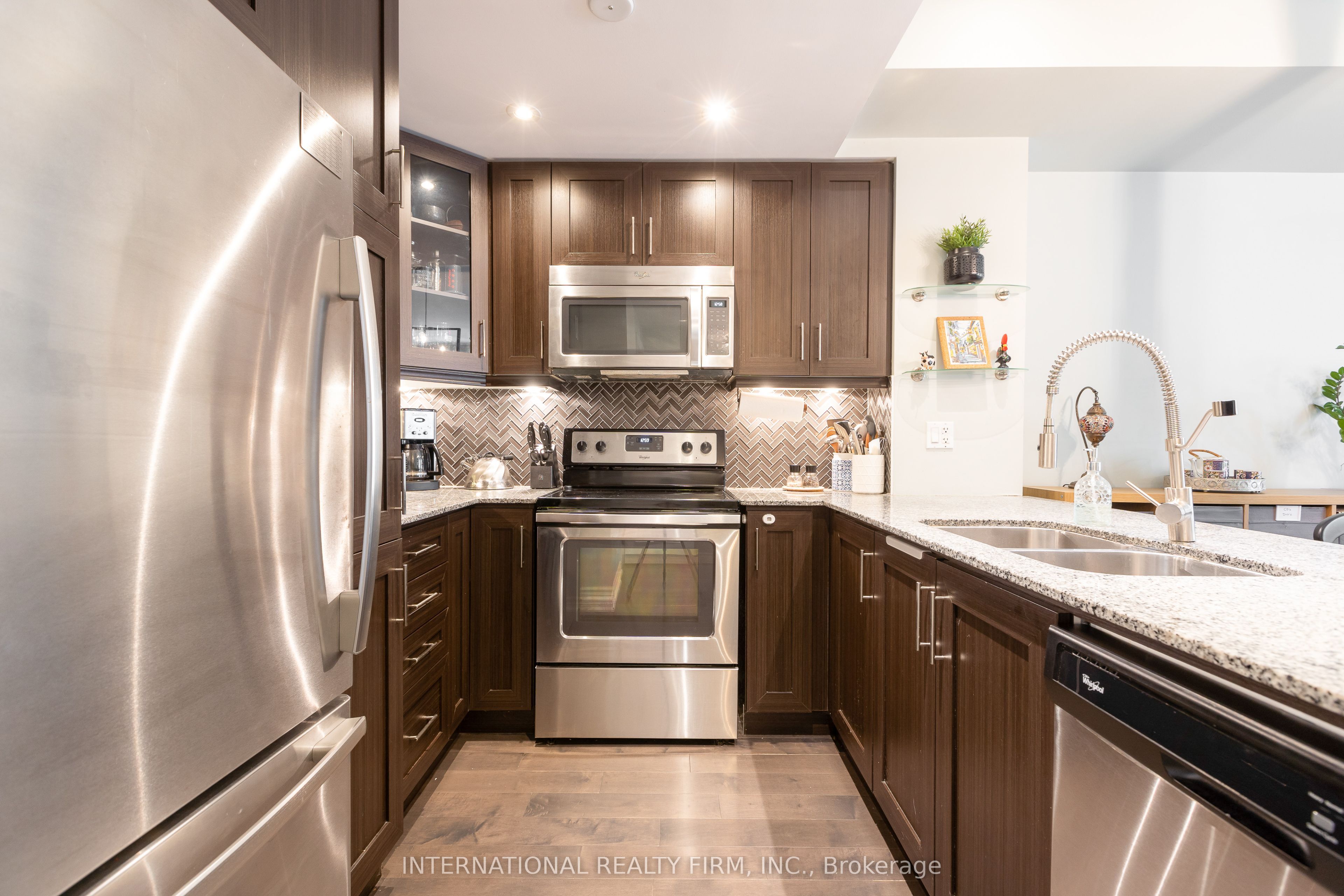 30 Carnation Avenue 99