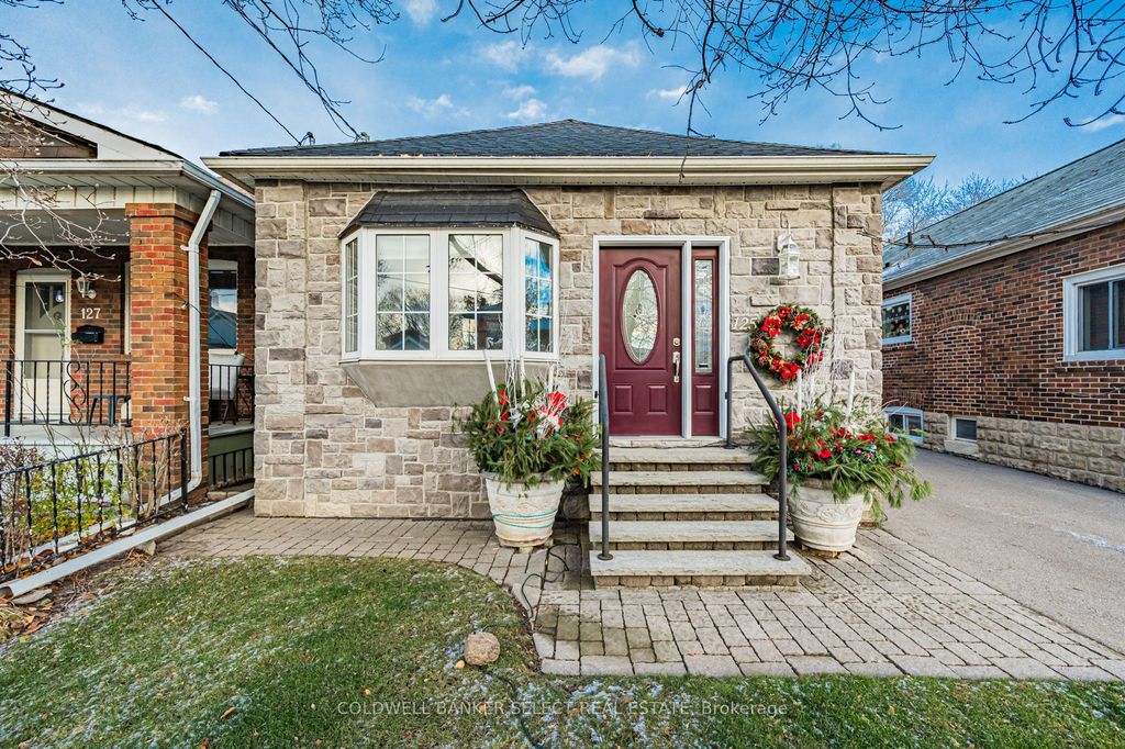 Photo of 125 Fourth Street, Toronto, ON M8V 2Y6 (MLS # W12607652)