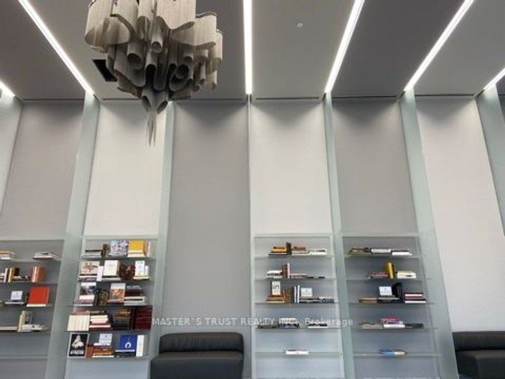 Photo of 5 Soudan Avenue #711, Toronto, ON M4S 0B1 (MLS # C12342178)