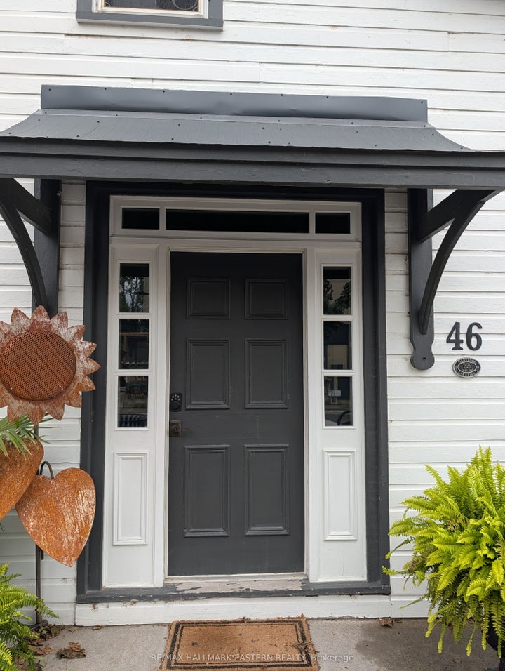 Photo 1 of 21 — 46 Queen Street, Selwyn, ON K0L 2H0