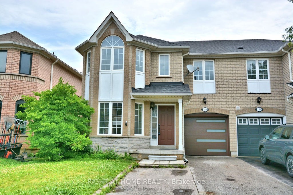 Photo of 255 Marble Place, Newmarket, ON L3X 2Y3 (MLS # N13581186)