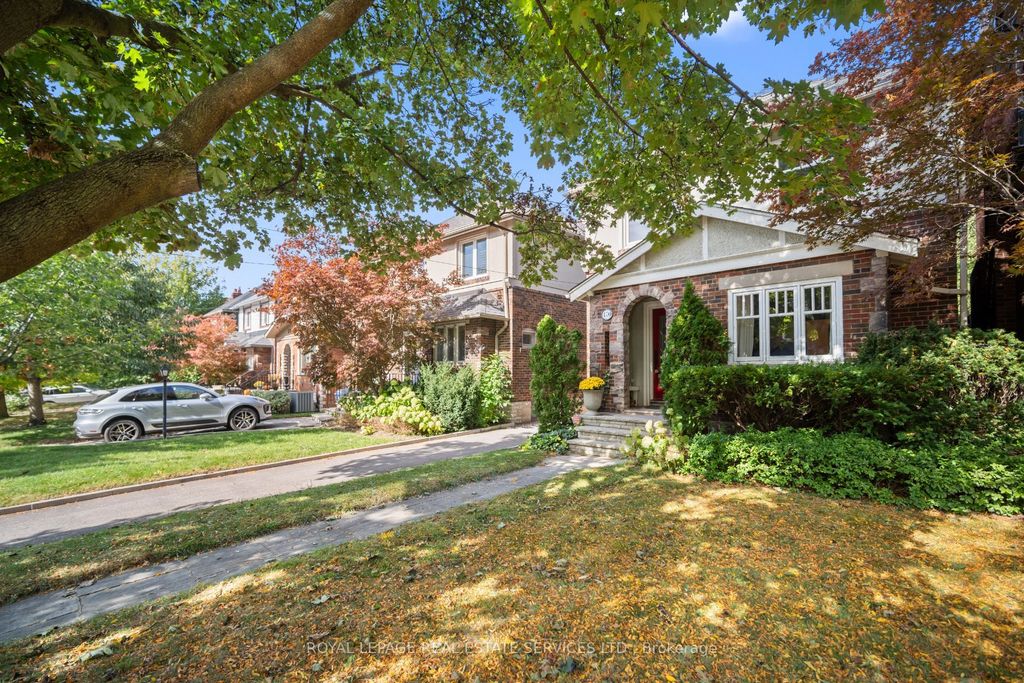 Photo of 470 Roselawn Avenue, Toronto, ON M5N 1J8 (MLS # C12459885)