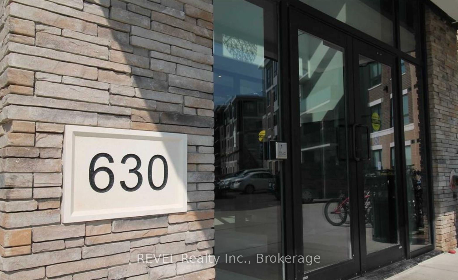 630 Sauve Street 111