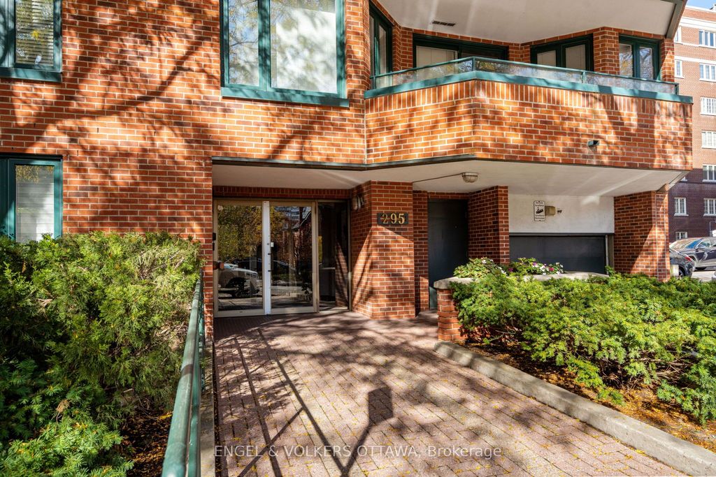 Photo of 295 Gilmour Street #103, Ottawa Centre, ON K2P 0P7 (MLS # X12492726)