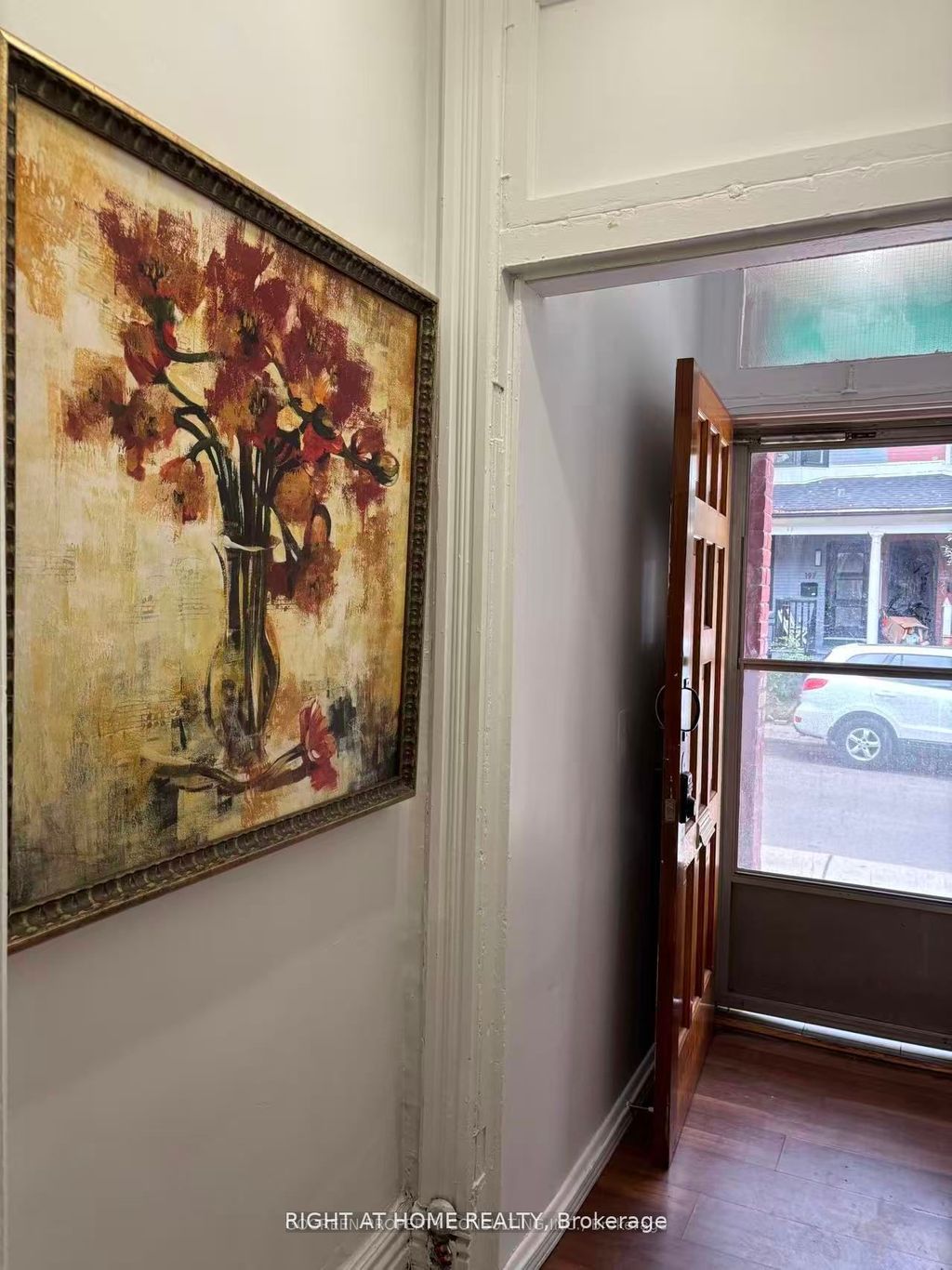 Photo of Toronto, ON M4M 2J9 (MLS # E12531538)