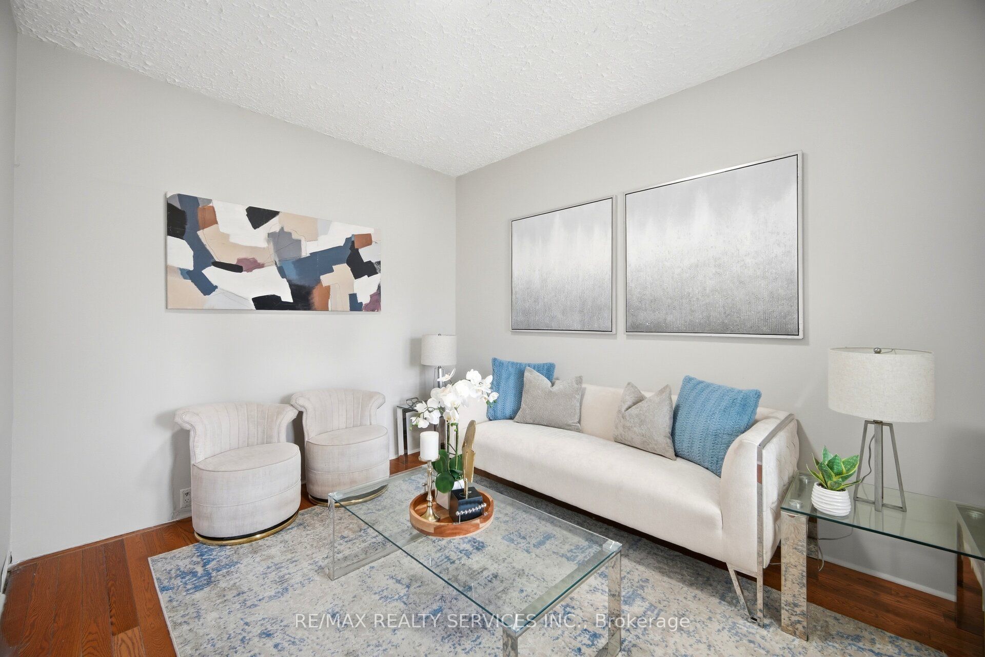 1147 Dufferin Street