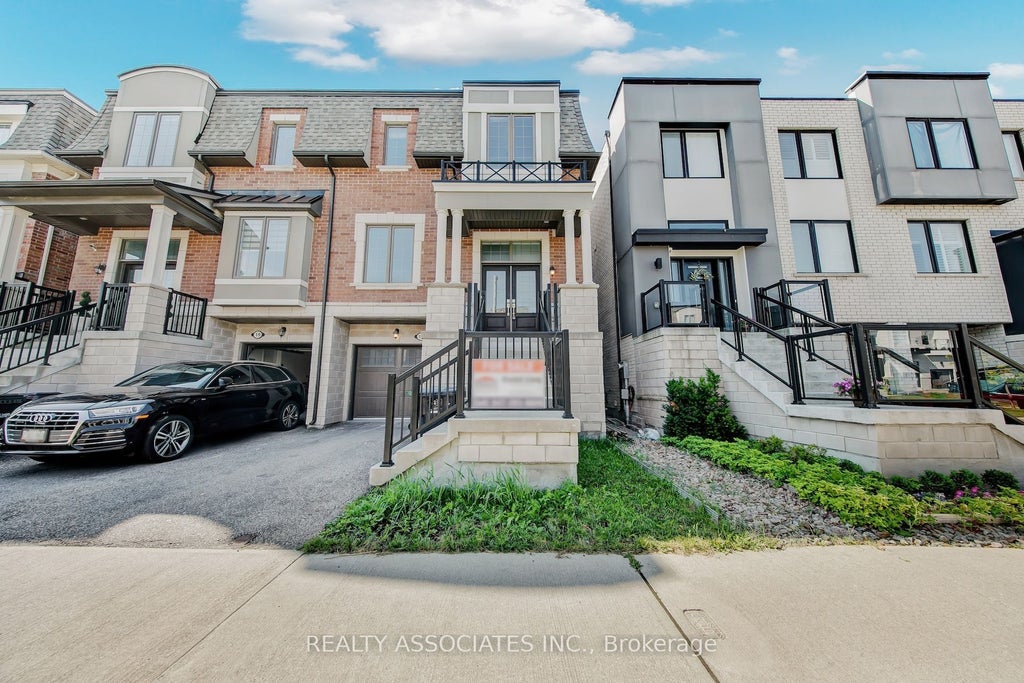 Photo of 17 Vaudeville Drive, Toronto, ON M8W 0B5 (MLS # W13797390)