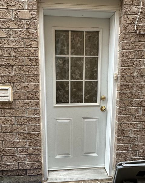 54 Kentview Crescent BSMT Markham ON L6B 0L6